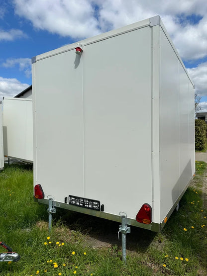 WC-Anhänger Damen/Herren mit Toilette und Dusche