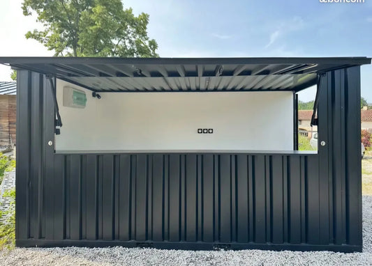 Container umgebaut zu einer Bar/Imbissbude/einem Café im Freien (4x2m)